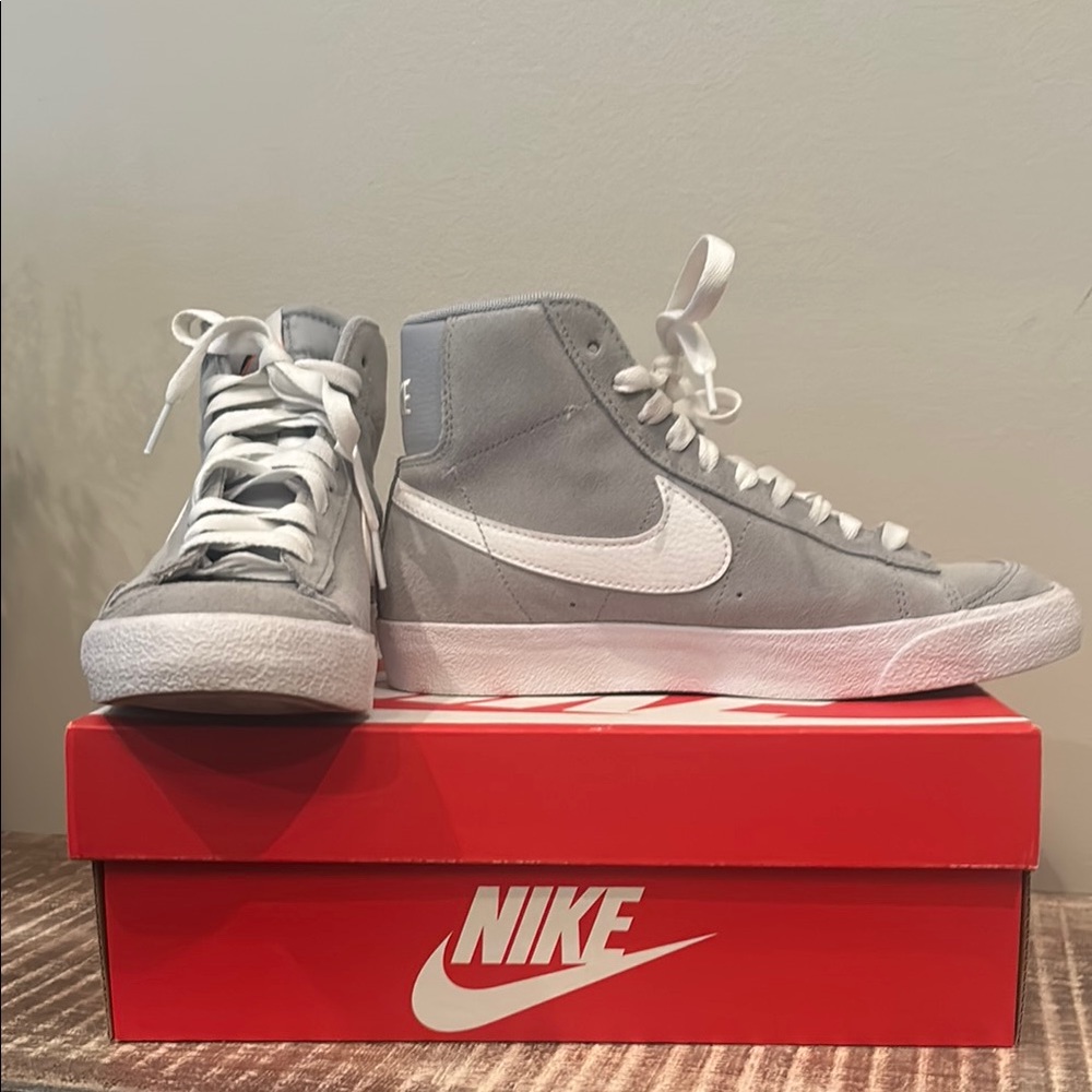 Nike Gray and White High-Top Sneakers